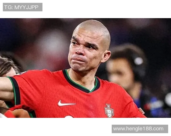 如何绘制足球明星佩佩的生动形象与细节技巧分享 如何绘制足球明星佩佩的生动形象与细节技巧分享